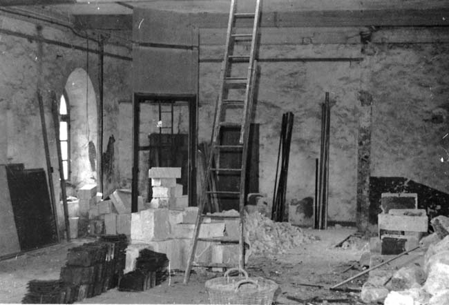 La chapelle haute en cours de restauration