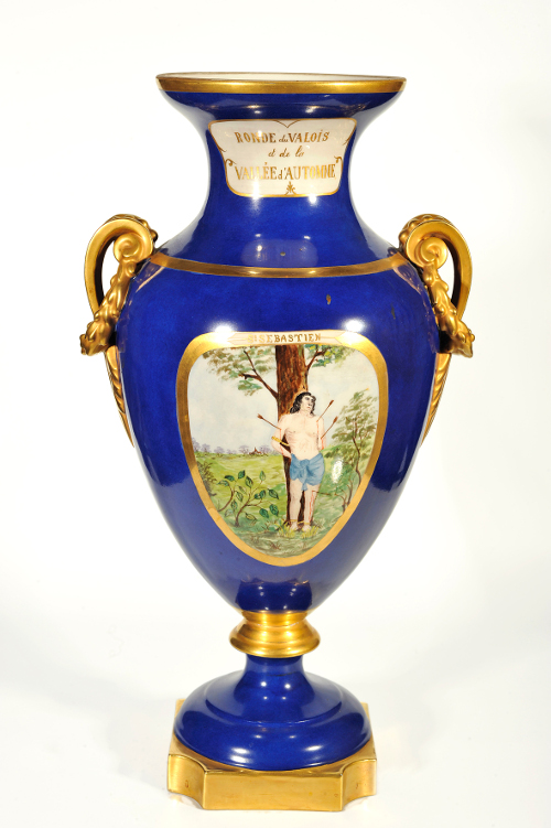 Vase de bouquet provincial de la Ronde du Valois